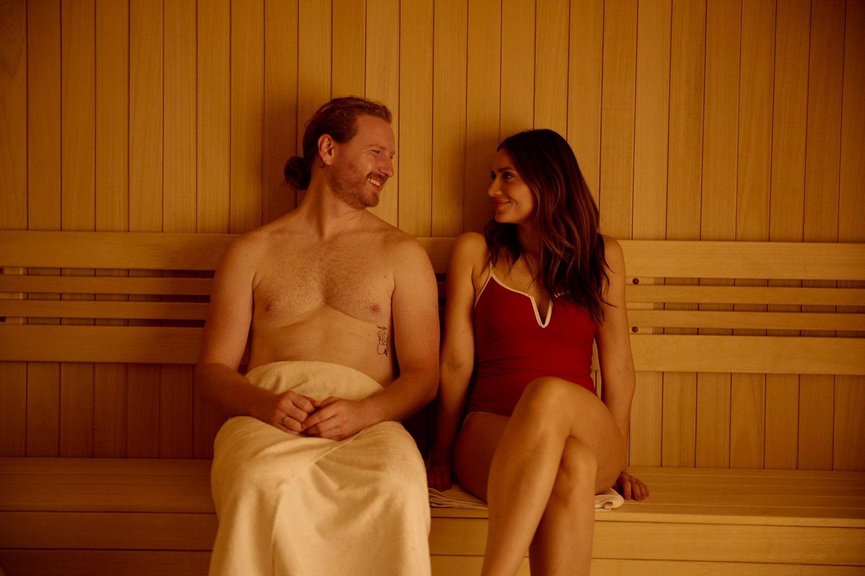 Sretenje u Mona Plazi nije plan koji morate da ispoštujete. To je prostor koji vam ostaje kad planova nestane.