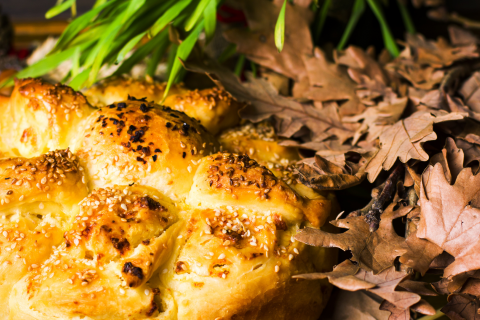 CHRISTMAS LIKE AT HOME