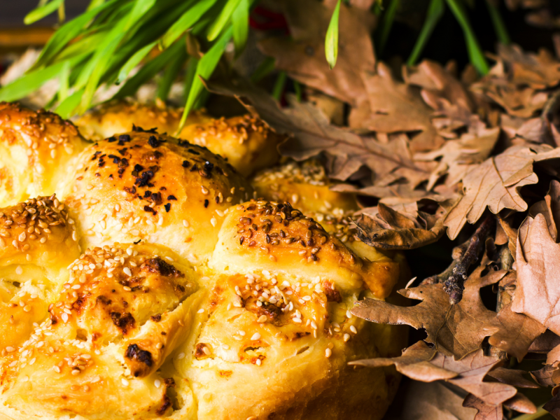 CHRISTMAS LIKE AT HOME