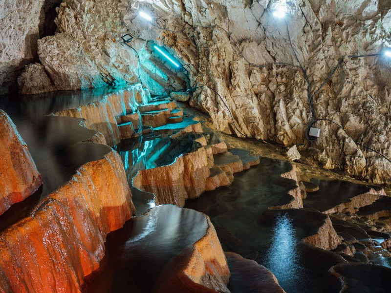 STOPICA CAVE